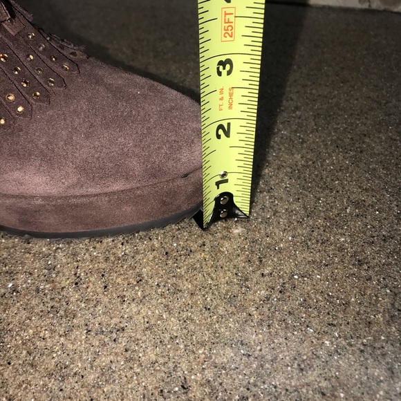 NWOT Volatile Brown Suede Fringe Wedge Platform Boots - Picture 8 of 12